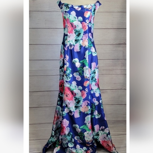 floral dreass size 13 off shoulder - Picture 3 of 3